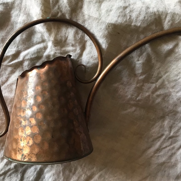 Adorable Made in USA Hammered Copper Ruffled Edge Watering Can for Decor Use - Picture 4 of 6